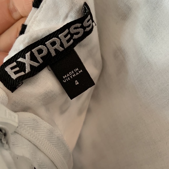 Express embroidery black and white flower cotton layered A-Line dress Sz.4 - Picture 5 of 6